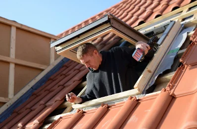 Pose de fenêtres de toit Velux à Ronno